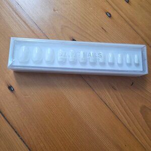 Static Nails Press On Nails - Create Your Own Canvas Round